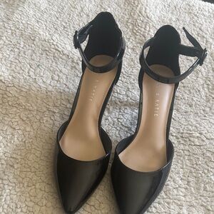 Kelly & Katie Black Ankle Strap Heels